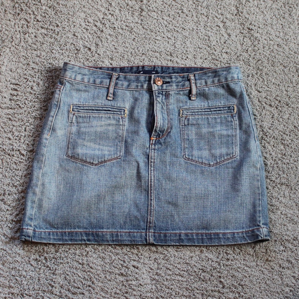 GAP denim mini skirt